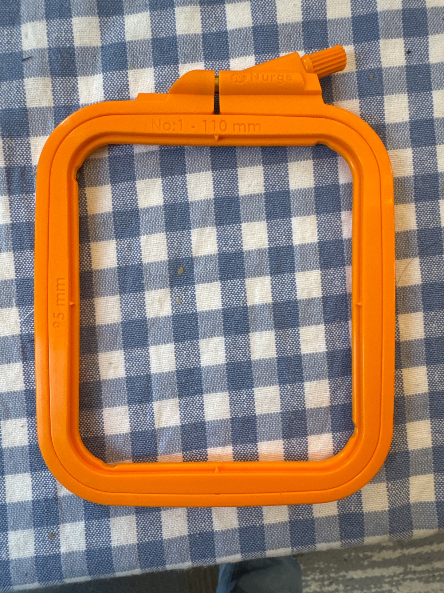 Nurge Square Plastic Hoop 165 x 144mm