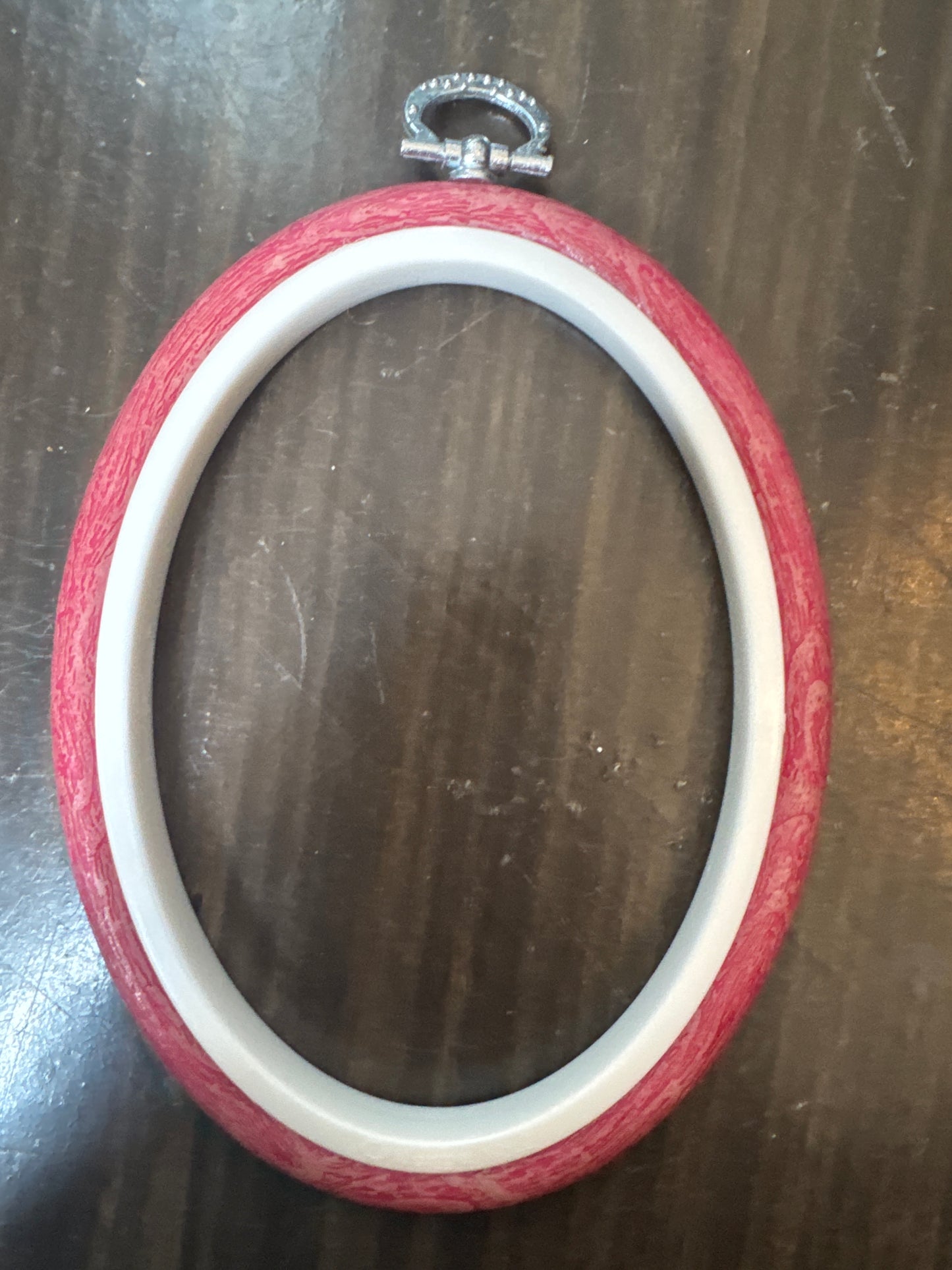 Nurge 11.5 x15 cm (4.5 x6”) Flexi Hoop Oval