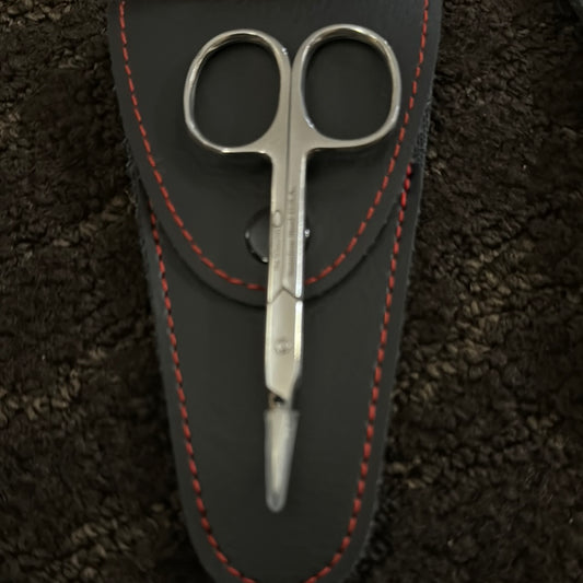 Close Cut Scissors