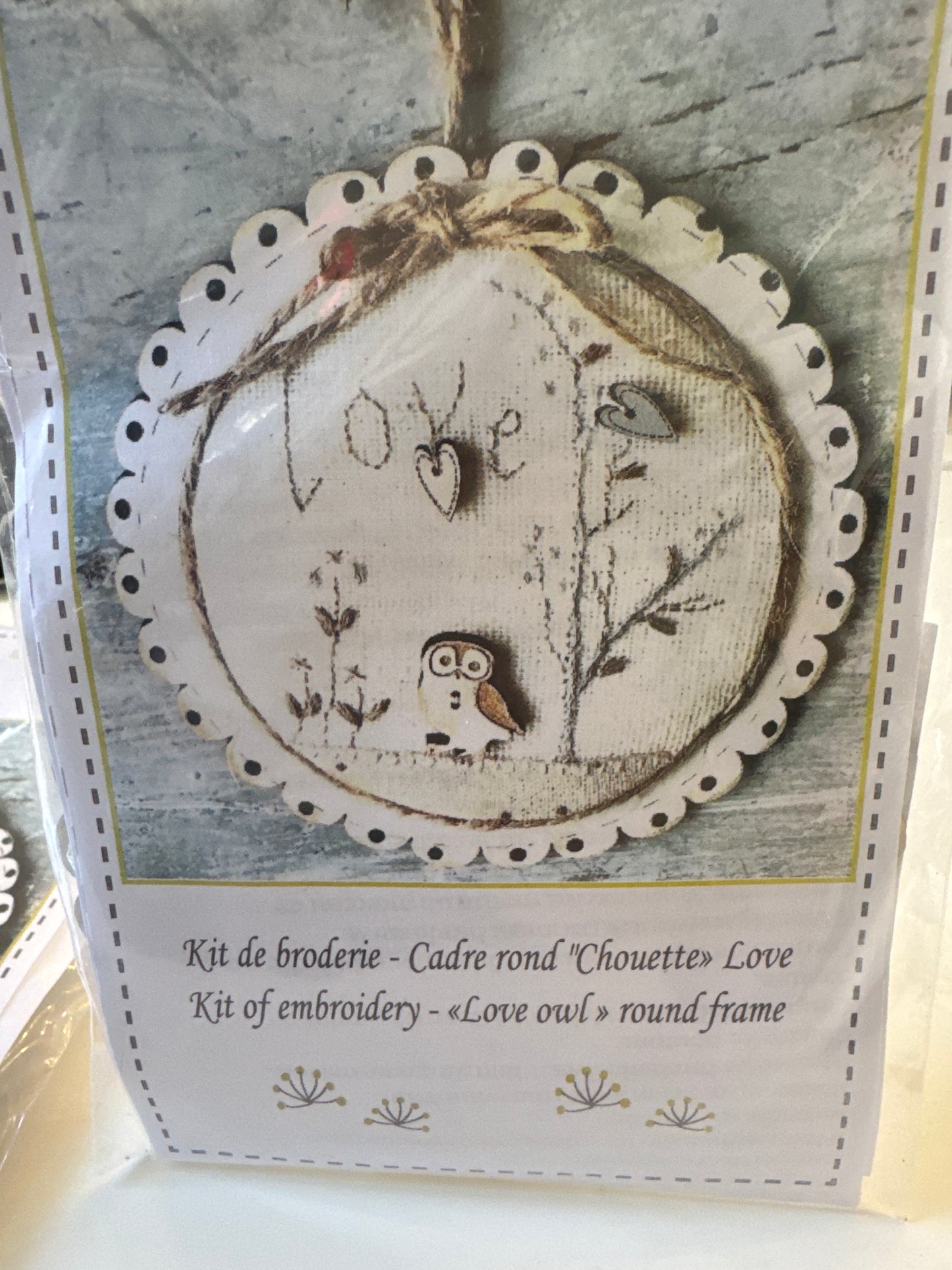 Love Owl Round Frame- Full kit